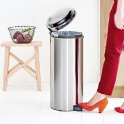 Brabantia NewIcon FFP Pedaalemmer 30 Liter 37 Brabantia NewIcon FFP Pedaalemmer 30 Liter -Brabantia 10087150