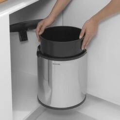 Brabantia Built-In Bin Afvalemmer 15 Liter Glans 16 Brabantia Built-In Bin Afvalemmer 15 Liter Glans -Brabantia 10176656