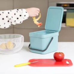 Brabantia Sort & Go Afvalemmer 6 L - Lichtblauw 30 Brabantia Sort & Go Afvalemmer 6 L - Lichtblauw -Brabantia 10231056