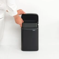 Brabantia Bo Afvalemmer 4 L - Matt Black 22 Brabantia Bo Afvalemmer 4 L - Matt Black -Brabantia 10250573