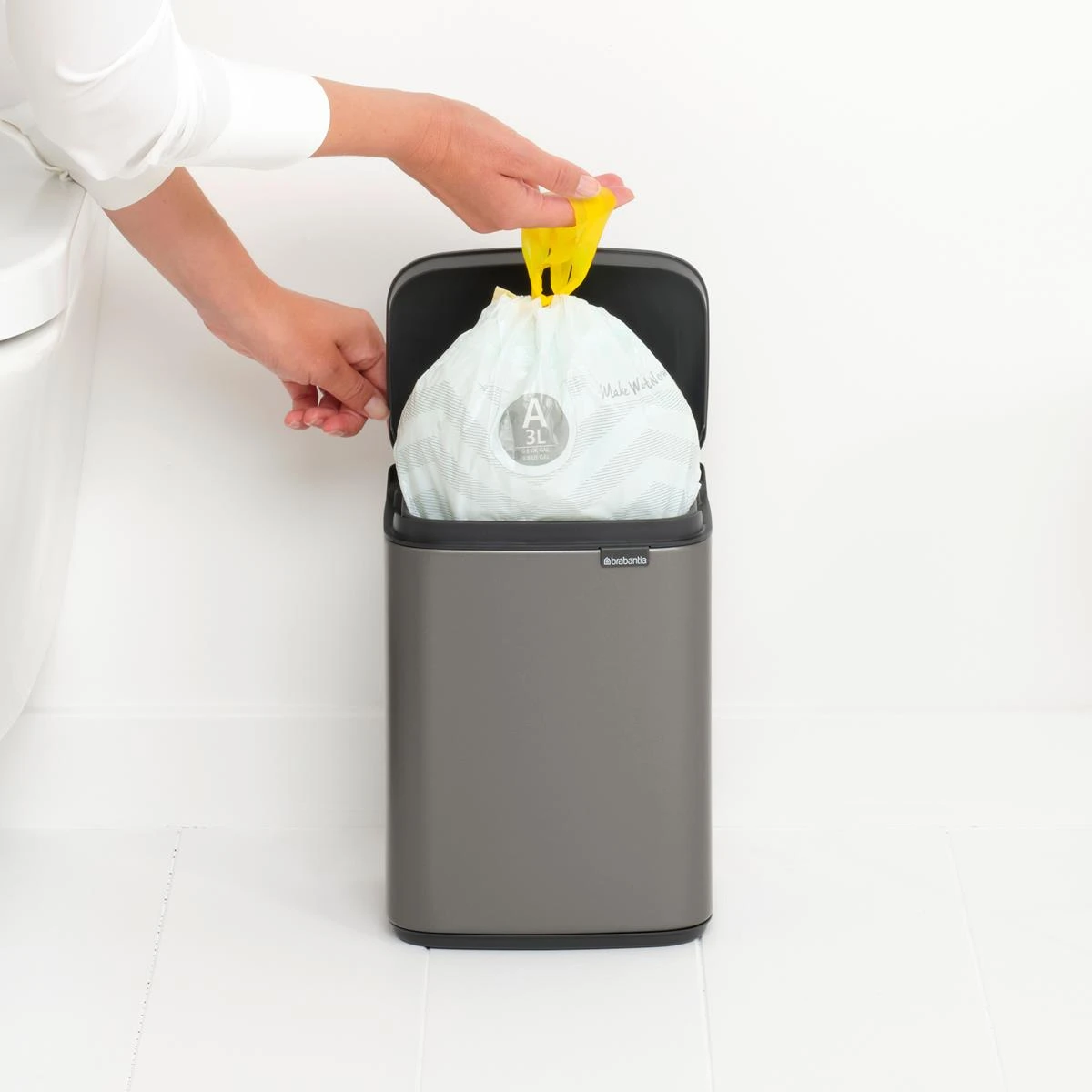 Brabantia Bo Afvalemmer 4 L - Platinum 9 Brabantia Bo Afvalemmer 4 L - Platinum - Afbeelding 7