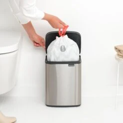 Brabantia Bo Afvalemmer 7 L - Matt Steel FPP 26 Brabantia Bo Afvalemmer 7 L - Matt Steel FPP -Brabantia 10256247