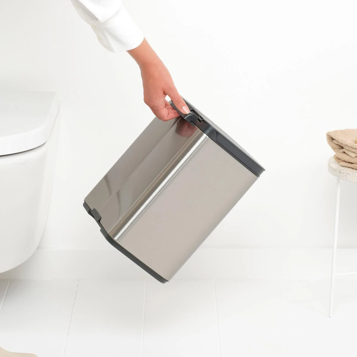 Brabantia Bo Afvalemmer 7 L - Matt Steel FPP 9 Brabantia Bo Afvalemmer 7 L - Matt Steel FPP - Afbeelding 7