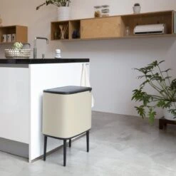 Brabantia Bo Touch Bin Afvalemmer 36 Liter - Soft Beige -Brabantia 10643837