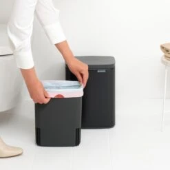 Brabantia Bo Afvalemmer 7 L - Matt Black -Brabantia 10713077