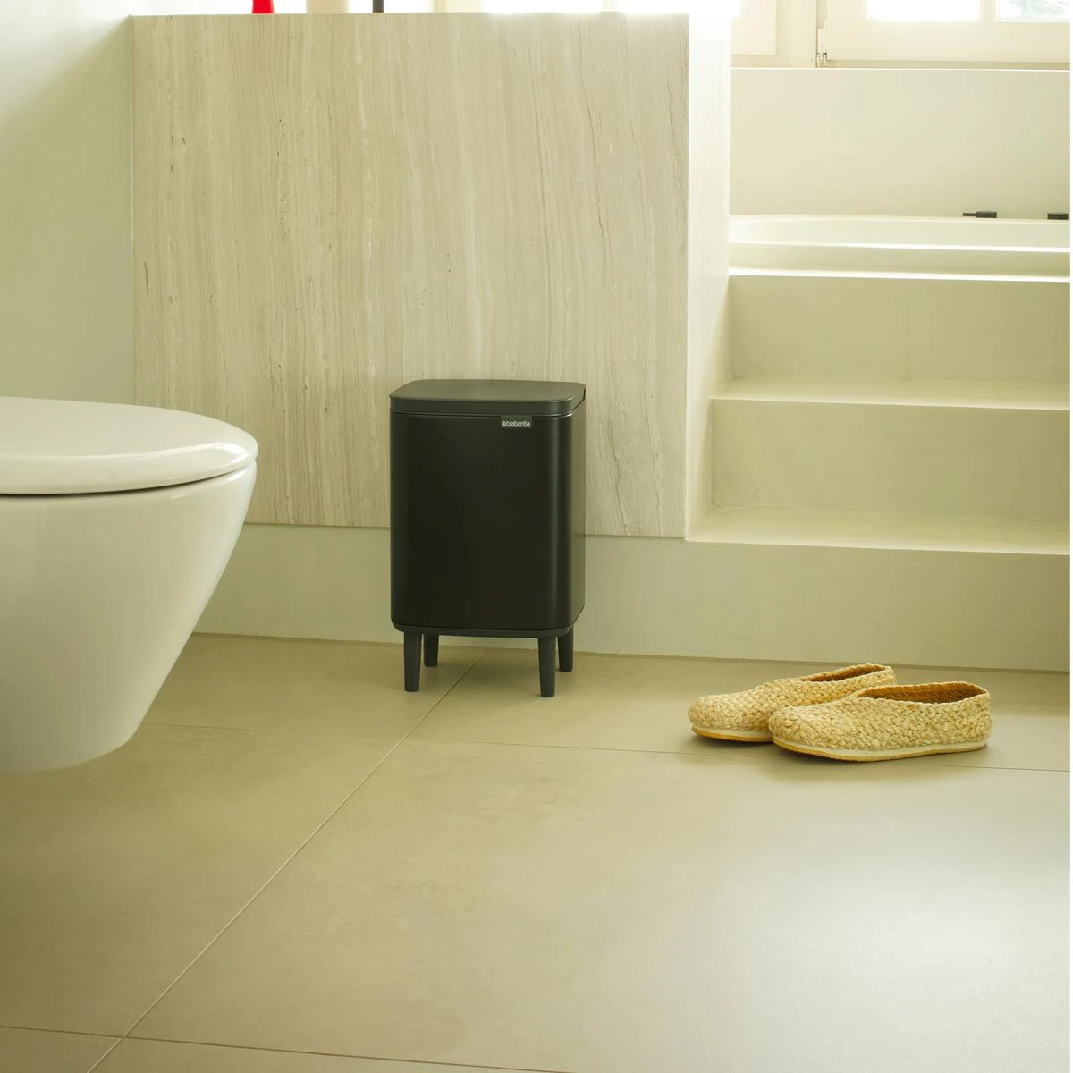 Brabantia Bo Hi Afvalemmer 7 L - Matt Black 13 Brabantia Bo Hi Afvalemmer 7 L - Matt Black - Afbeelding 11