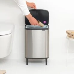 Brabantia Bo Hi Afvalemmer 12 L - Matt Steel FPP 20 Brabantia Bo Hi Afvalemmer 12 L - Matt Steel FPP -Brabantia 10713304
