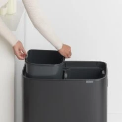 Brabantia Bo Touch Bin Afvalemmer 2 X 30 L - Zwart 41 Brabantia Bo Touch Bin Afvalemmer 2 X 30 L - Zwart -Brabantia 10732171
