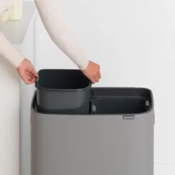 Brabantia Bo Touch Bin Afvalemmer 2 X 30 L - Mineral Concrete Grey 41 Brabantia Bo Touch Bin Afvalemmer 2 X 30 L - Mineral Concrete Grey -Brabantia 10732213