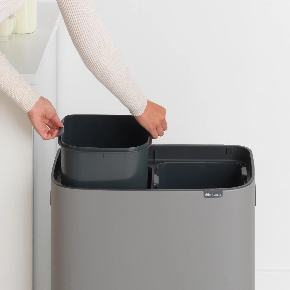 Brabantia Bo Touch Bin Afvalemmer 2 X 30 L - Mineral Concrete Grey 22 Brabantia Bo Touch Bin Afvalemmer 2 X 30 L - Mineral Concrete Grey - Afbeelding 20