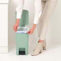 Brabantia StepUp Pedaalemmer - 16 L - Jade Green -Brabantia 11085576
