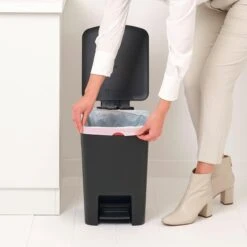 Brabantia StepUp Pedaalemmer - 25 L - Dark Grey -Brabantia 11085655