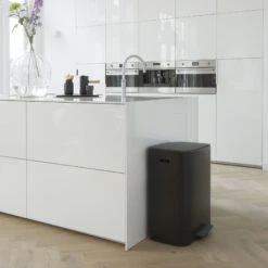 Brabantia Bo Pedaalemmer 60 L 9 Brabantia Bo Pedaalemmer 60 L -Brabantia 40772 02 04 2453998cff