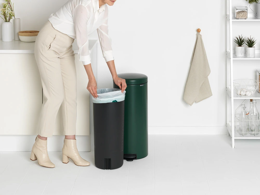Brabantia New Icon Pedaalemmer 30 Liter 13 Brabantia New Icon Pedaalemmer 30 Liter - Afbeelding 11