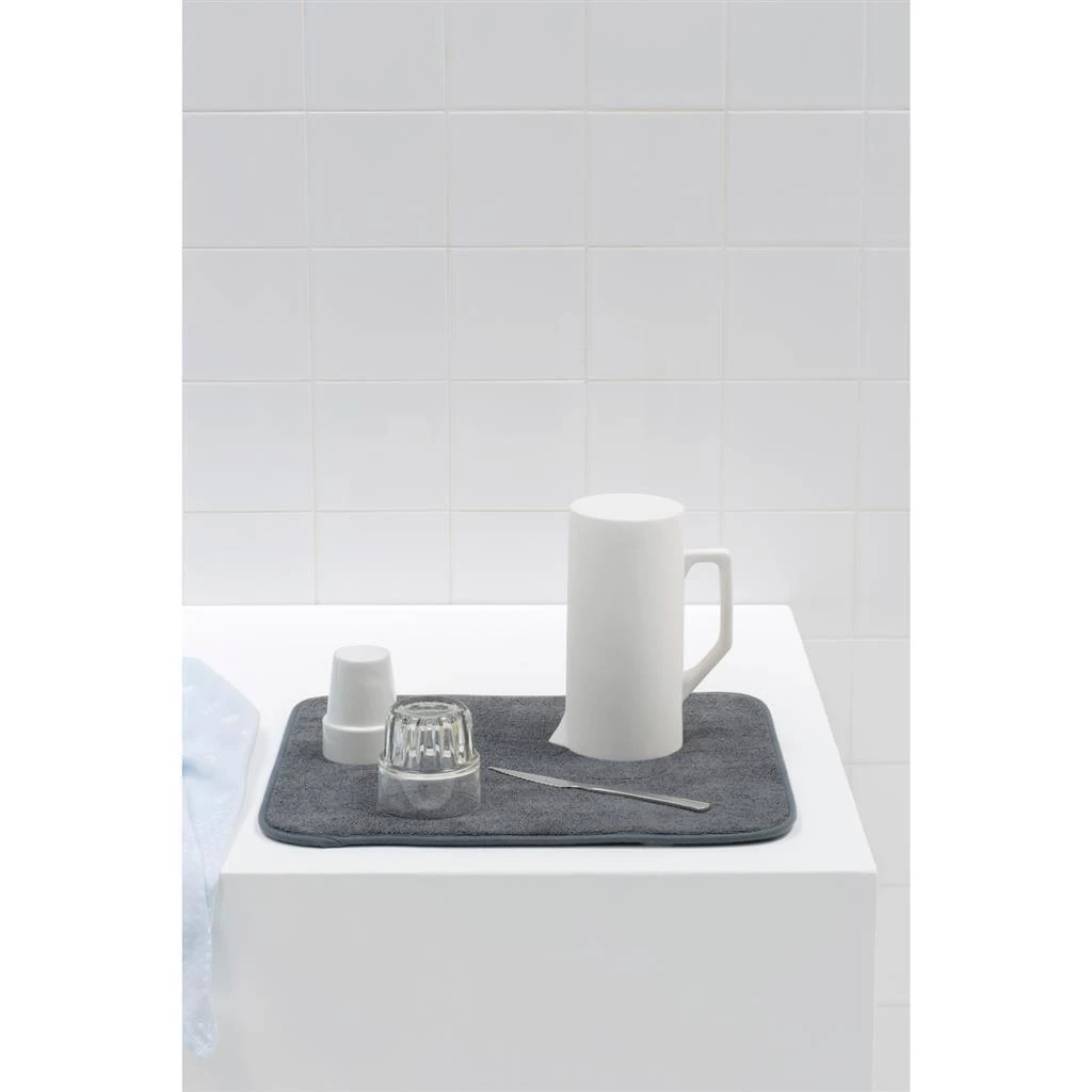 Brabantia SinkSide Microvezel Afdruipmat 47x40 Cm Grijs 5 Brabantia SinkSide Microvezel Afdruipmat 47x40 Cm Grijs - Afbeelding 3