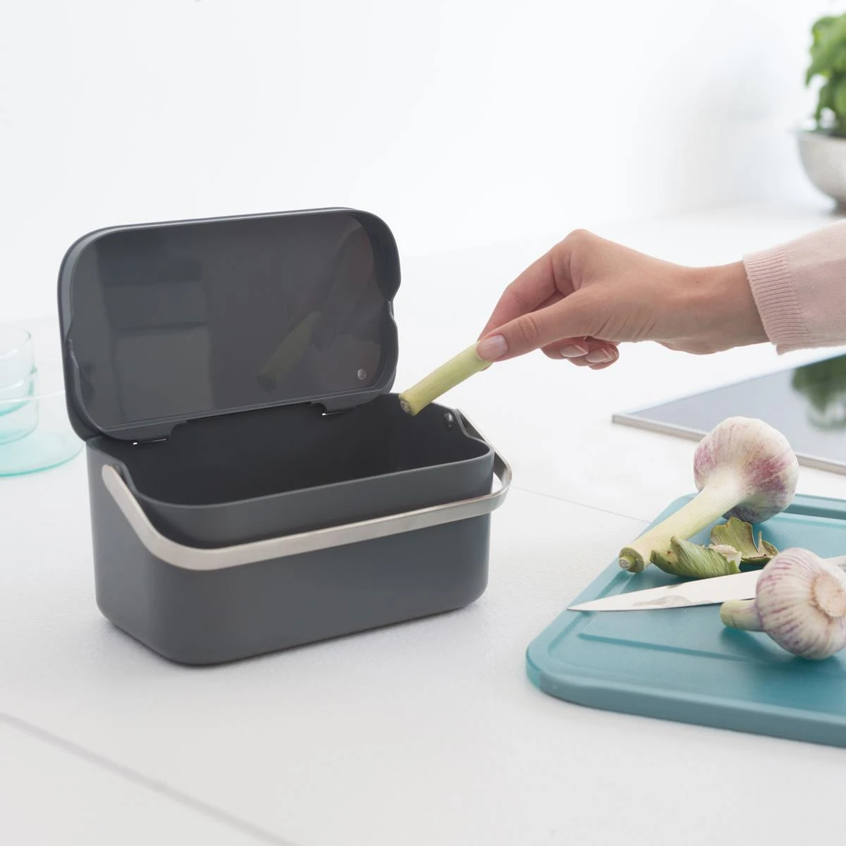 Brabantia GFT Afvalemmertje 1,8 Liter 16 Brabantia GFT Afvalemmertje 1,8 Liter - Afbeelding 14