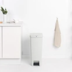 Brabantia StepUp Pedaalemmer 40 Liter - Light Grey -Brabantia 9440442