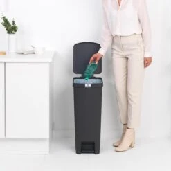 Brabantia StepUp Pedaalemmer 40 Liter - Dark Grey -Brabantia 9458490