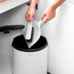Brabantia Built-In Bin Afvalemmer 15 Liter 24 Brabantia Built-In Bin Afvalemmer 15 Liter -Brabantia 9461893