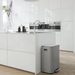 Brabantia Bo Pedaalemmer 2 X 30 L - Mineral Concrete Grey -Brabantia 9462646