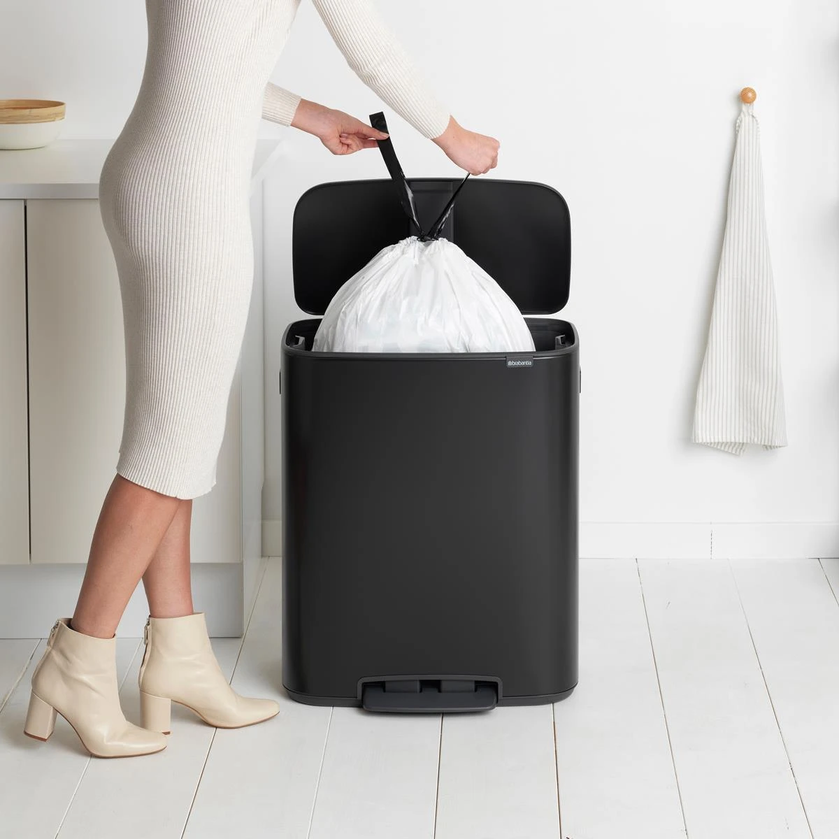 Brabantia Bo Pedaalemmer 60 Liter 6 Brabantia Bo Pedaalemmer 60 Liter - Afbeelding 4