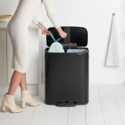Brabantia Bo Pedaalemmer 2 X 30 L - Zwart 26 Brabantia Bo Pedaalemmer 2 X 30 L - Zwart -Brabantia 9462666