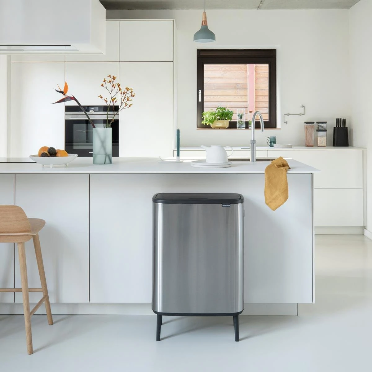 Brabantia Bo Touch Bin Hi Afvalemmer 2 X 30 L - Vingerafdrukvrij 4 Brabantia Bo Touch Bin Hi Afvalemmer 2 X 30 L - Vingerafdrukvrij - Afbeelding 2