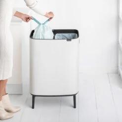 Brabantia Bo Touch Bin Hi Afvalemmer 2 X 30 L - Wit 36 Brabantia Bo Touch Bin Hi Afvalemmer 2 X 30 L - Wit -Brabantia 9463658