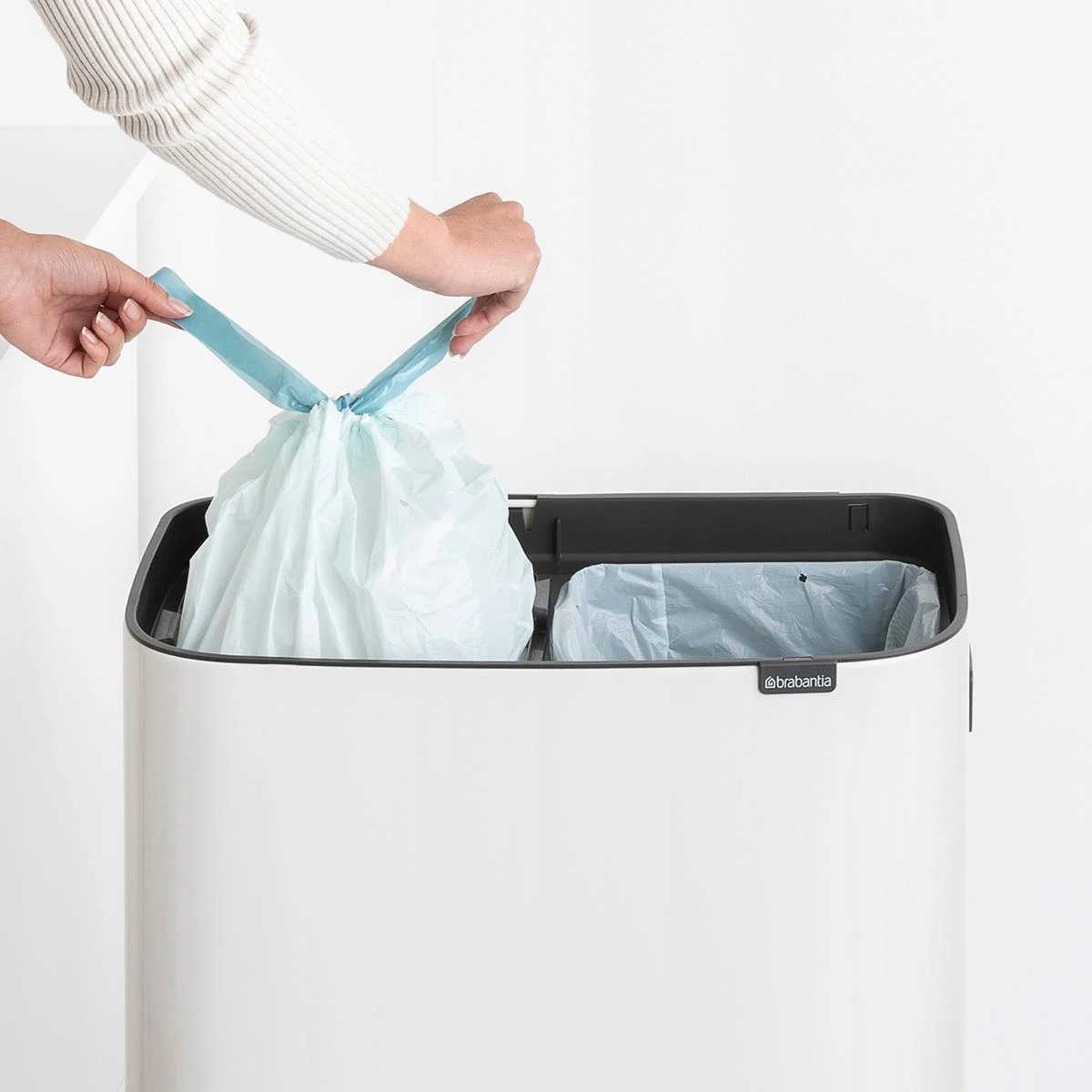 Brabantia Bo Touch Bin Hi Afvalemmer 2 X 30 L - Wit 18 Brabantia Bo Touch Bin Hi Afvalemmer 2 X 30 L - Wit - Afbeelding 16
