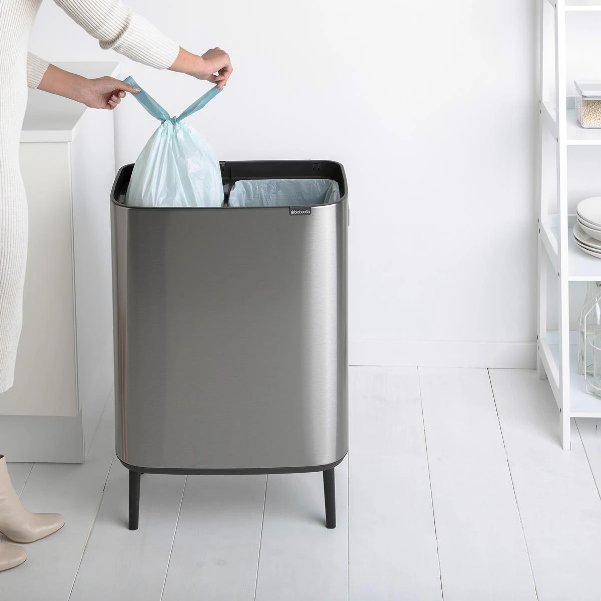 Brabantia Bo Touch Bin Hi Afvalemmer 2 X 30 L - Vingerafdrukvrij 17 Brabantia Bo Touch Bin Hi Afvalemmer 2 X 30 L - Vingerafdrukvrij - Afbeelding 15