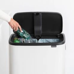Brabantia Bo Touch Bin Hi Afvalemmer 2 X 30 L - Wit 39 Brabantia Bo Touch Bin Hi Afvalemmer 2 X 30 L - Wit -Brabantia 9463671