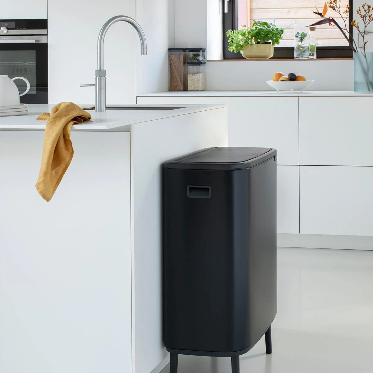 Brabantia Bo Touch Bin Hi 60 Liter 13 Brabantia Bo Touch Bin Hi 60 Liter - Afbeelding 11