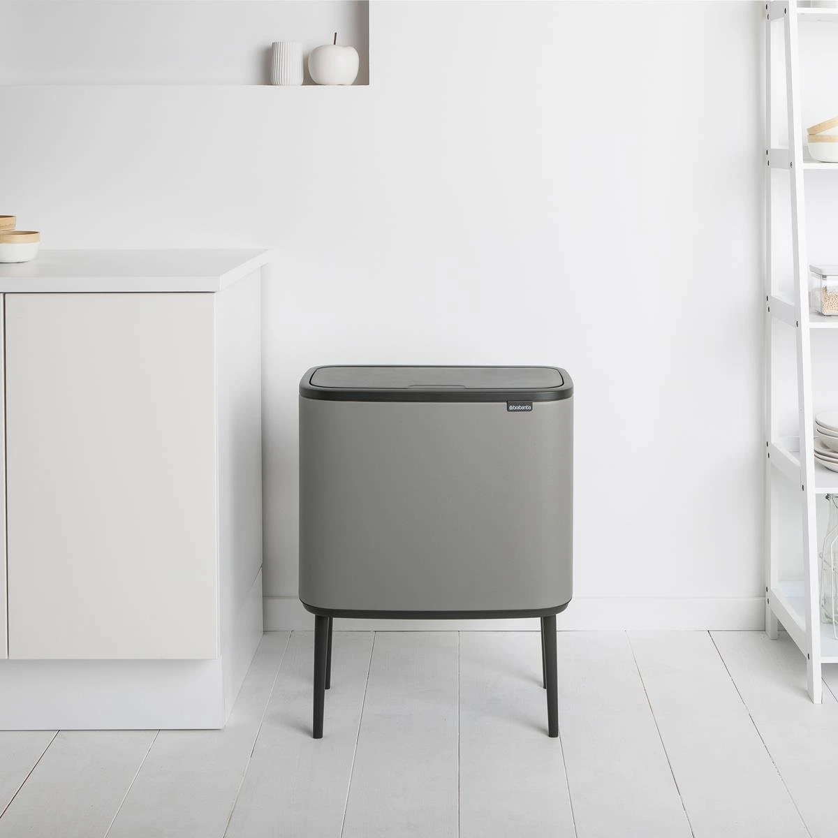 Brabantia Bo Touch Bin Afvalemmer 11 + 23 L - Mineral Concrete Grey 4 Brabantia Bo Touch Bin Afvalemmer 11 + 23 L - Mineral Concrete Grey - Afbeelding 2