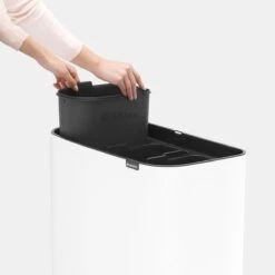 Brabantia Bo Touch Bin Afvalemmer 3 X 11 L - Wit 35 Brabantia Bo Touch Bin Afvalemmer 3 X 11 L - Wit -Brabantia 9463963