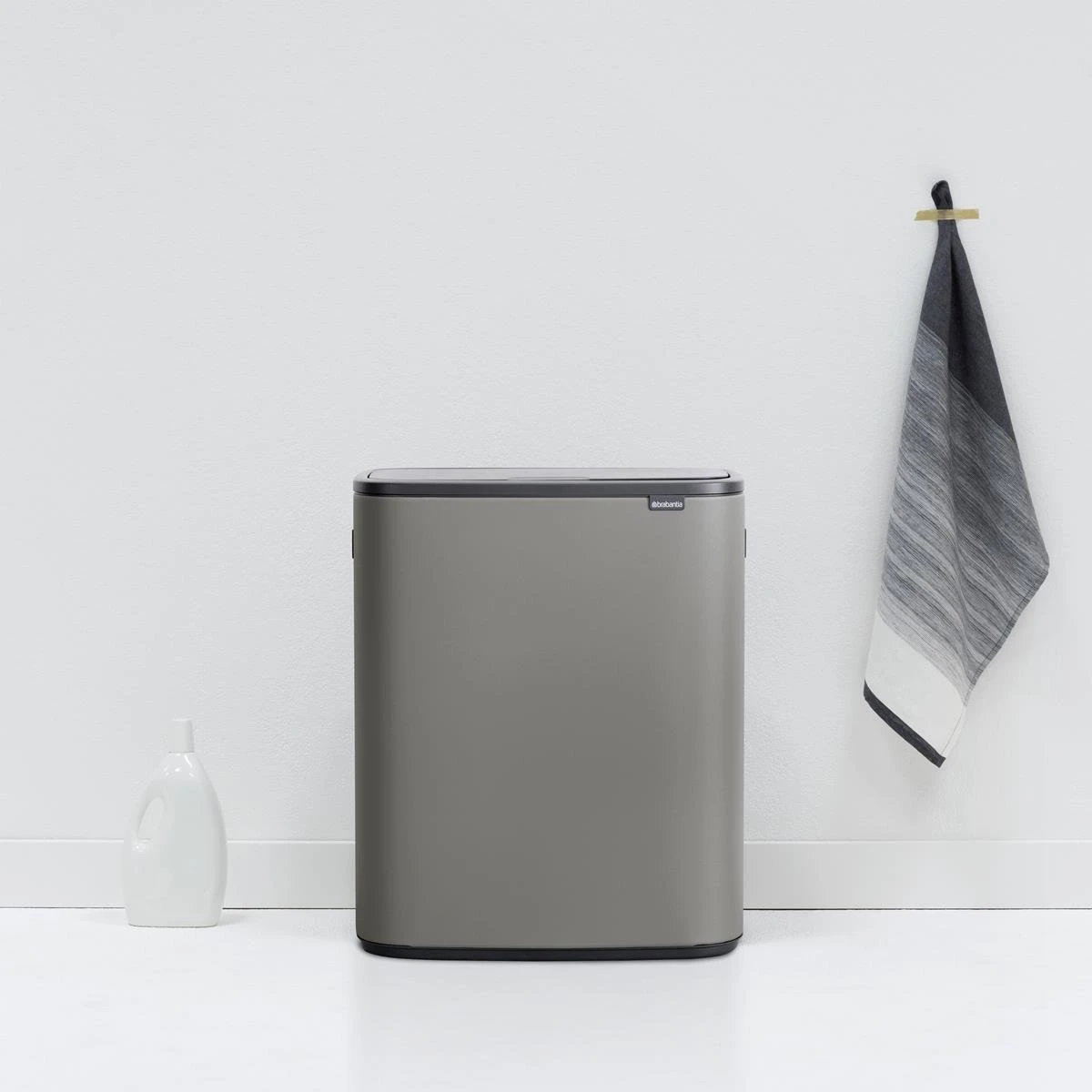 Brabantia Bo Touch Bin Afvalemmer 2 X 30 L - Mineral Concrete Grey 17 Brabantia Bo Touch Bin Afvalemmer 2 X 30 L - Mineral Concrete Grey - Afbeelding 15