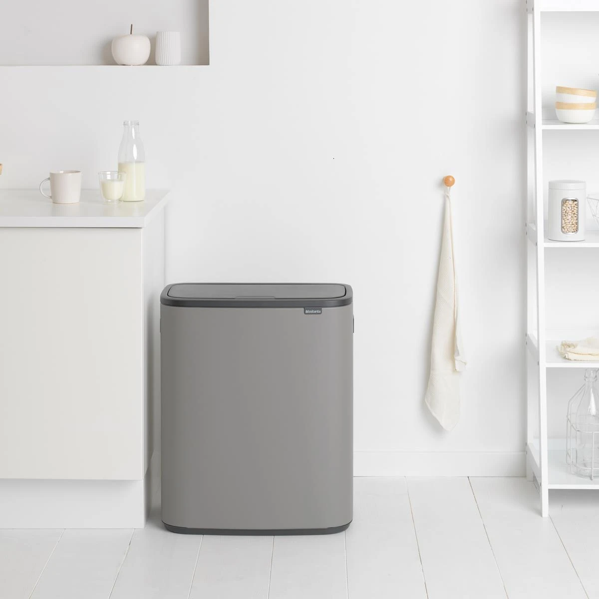 Brabantia Bo Touch Bin Afvalemmer 2 X 30 L - Mineral Concrete Grey 18 Brabantia Bo Touch Bin Afvalemmer 2 X 30 L - Mineral Concrete Grey - Afbeelding 16