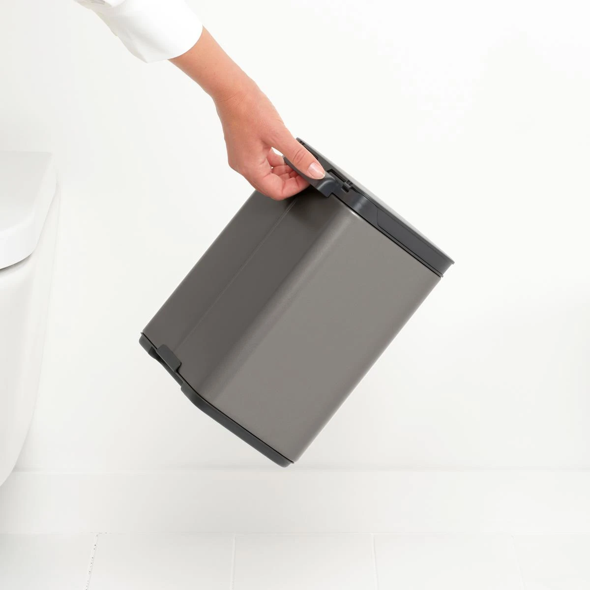 Brabantia Bo Afvalemmer 4 L - Platinum 10 Brabantia Bo Afvalemmer 4 L - Platinum - Afbeelding 8