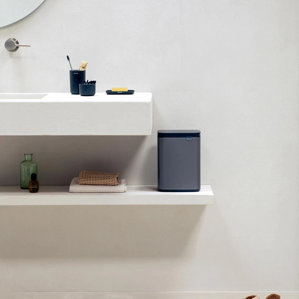 Brabantia Bo Afvalemmer 4 L - Platinum 14 Brabantia Bo Afvalemmer 4 L - Platinum - Afbeelding 12