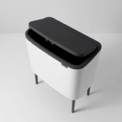 Brabantia Bo Touch Bin Afvalemmer 3 X 11 L - Wit 40 Brabantia Bo Touch Bin Afvalemmer 3 X 11 L - Wit -Brabantia 9487573