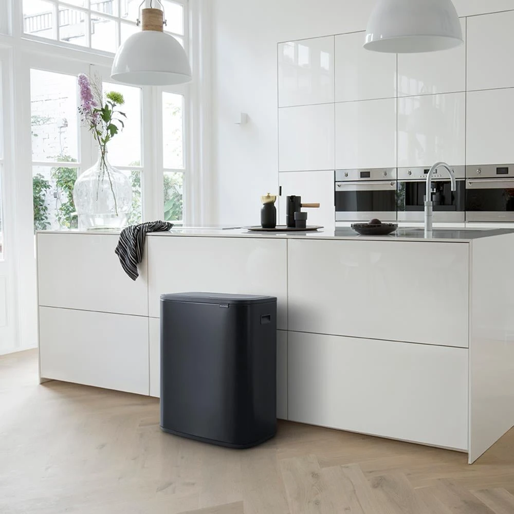 Brabantia Bo Touch Bin Afvalemmer 2 X 30 L - Zwart 4 Brabantia Bo Touch Bin Afvalemmer 2 X 30 L - Zwart - Afbeelding 2