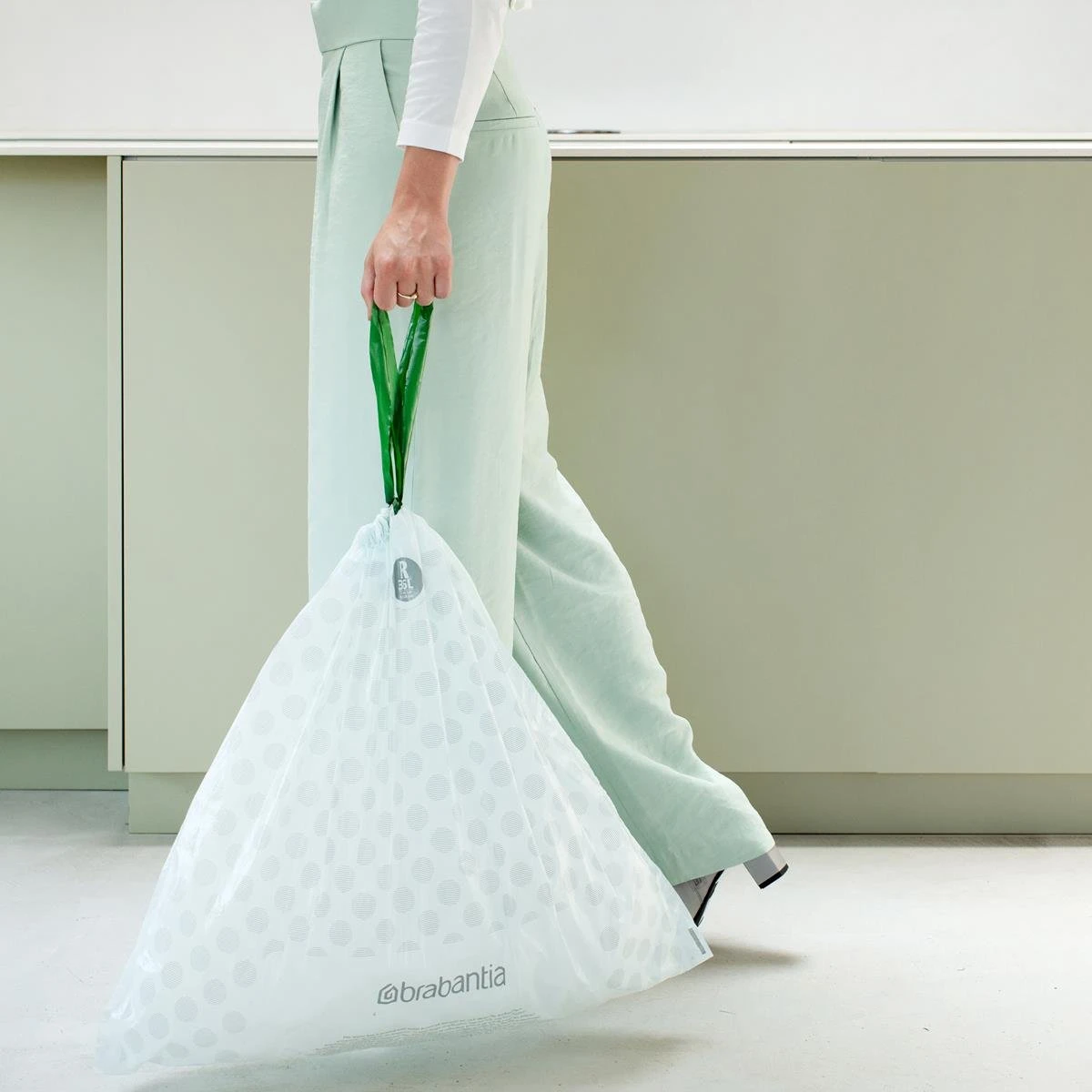 Brabantia Type V PerfectFit Jaarverpakking Afvalzak 2-3 Liter - 200 Stuks 8 Brabantia Type V PerfectFit Jaarverpakking Afvalzak 2-3 Liter - 200 Stuks - Afbeelding 6